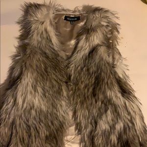 Cute faux fur Vest 💕